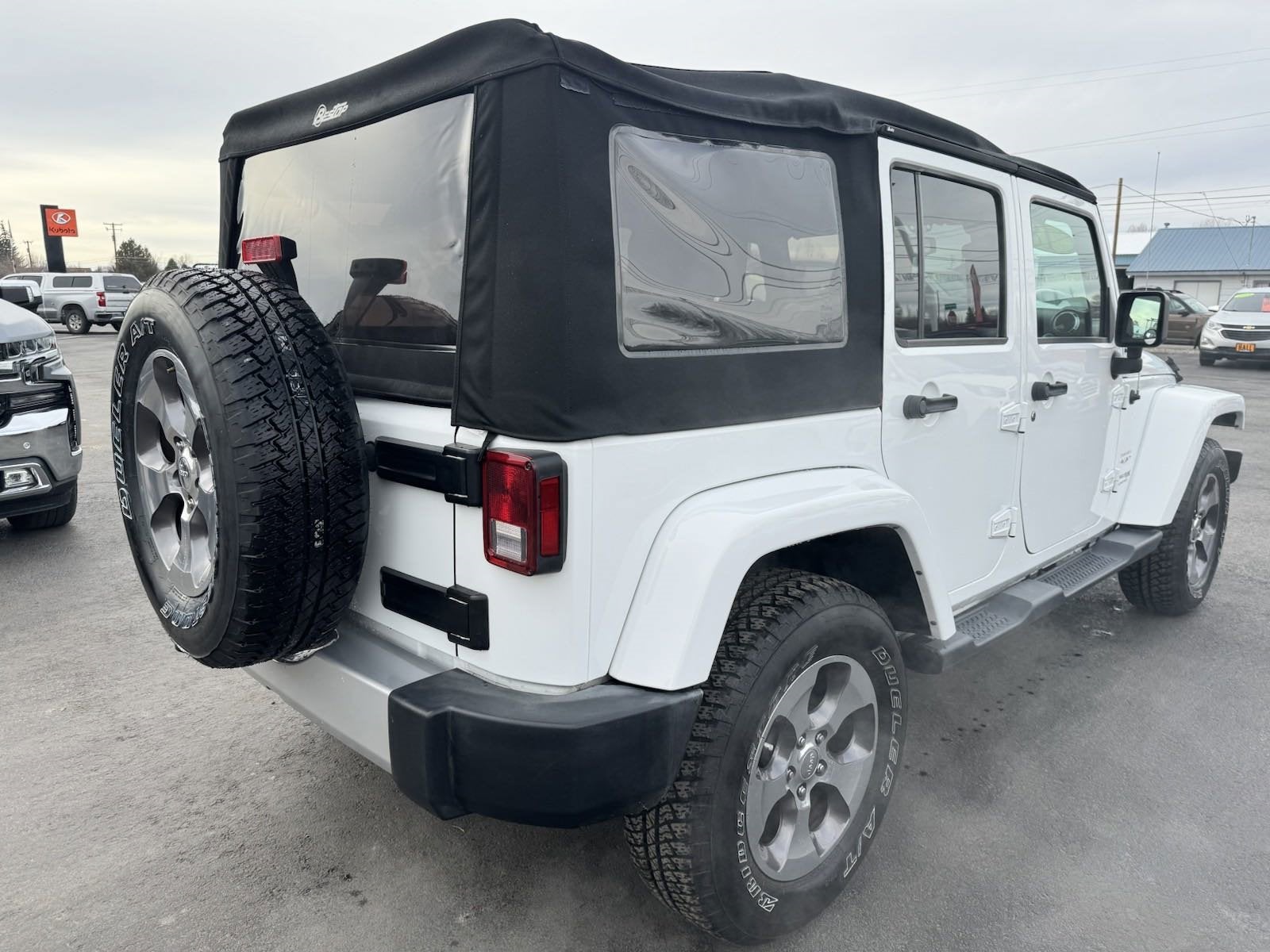 2018 Jeep WRANGLER JK UNLIMITED Base